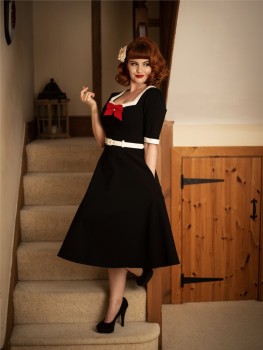 Collectif Womenswear - Sadie 50's Swing Dress in schwarz